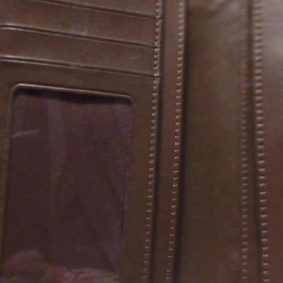 Great Condition Coach Slim Tri Fold Wallet - Picture 5 of 5